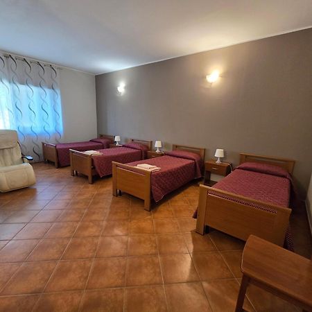 B&B La Petrosa Frascineto Bagian luar foto