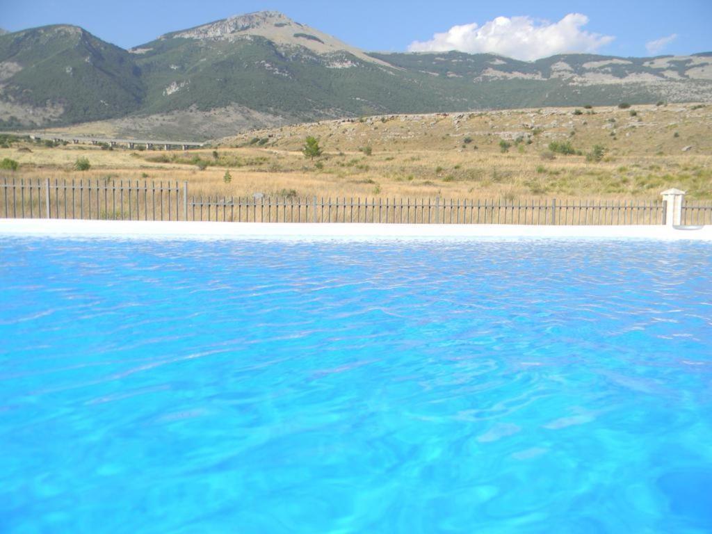 B&B La Petrosa Frascineto Bagian luar foto