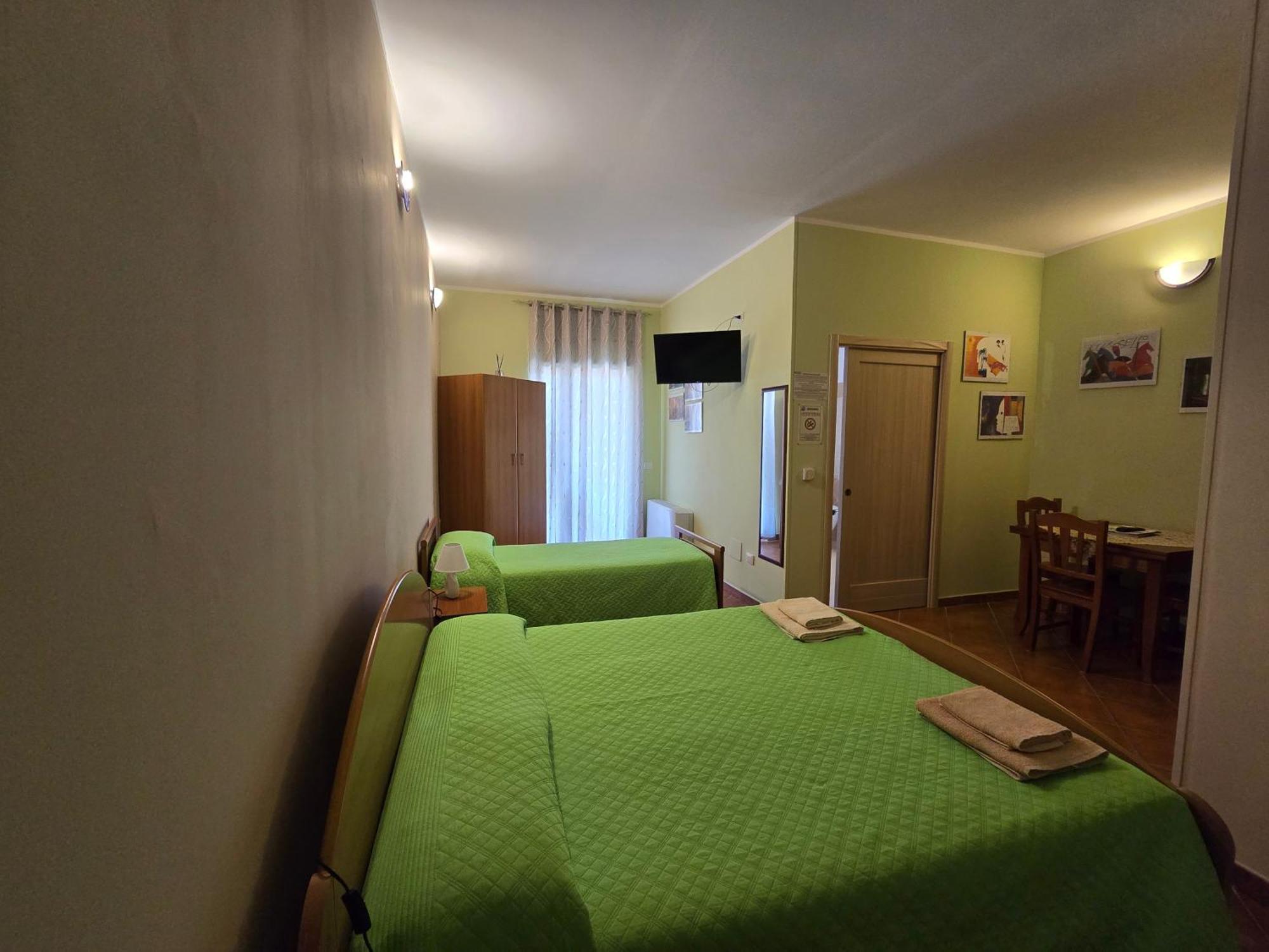 B&B La Petrosa Frascineto Bagian luar foto