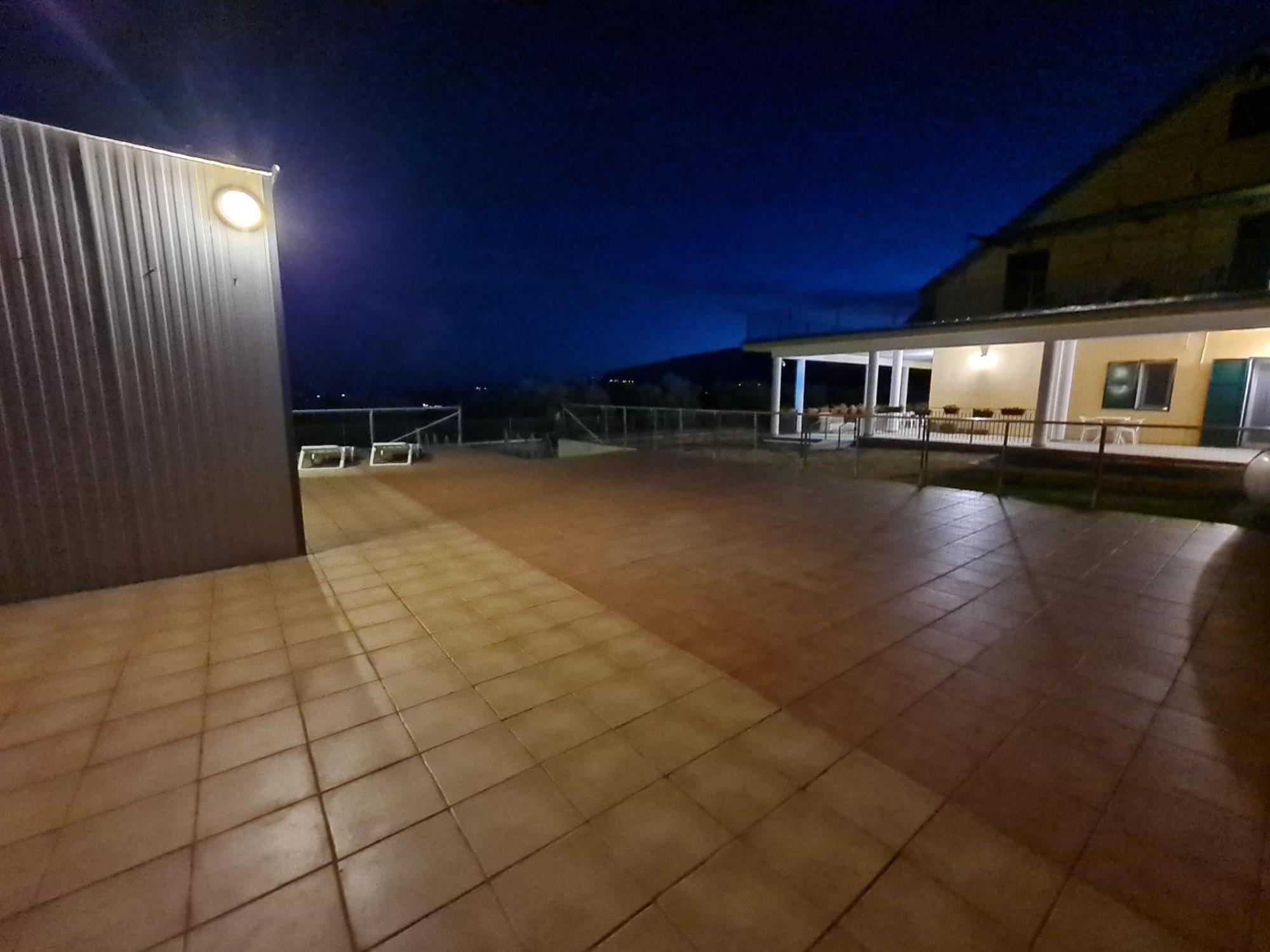 B&B La Petrosa Frascineto Bagian luar foto