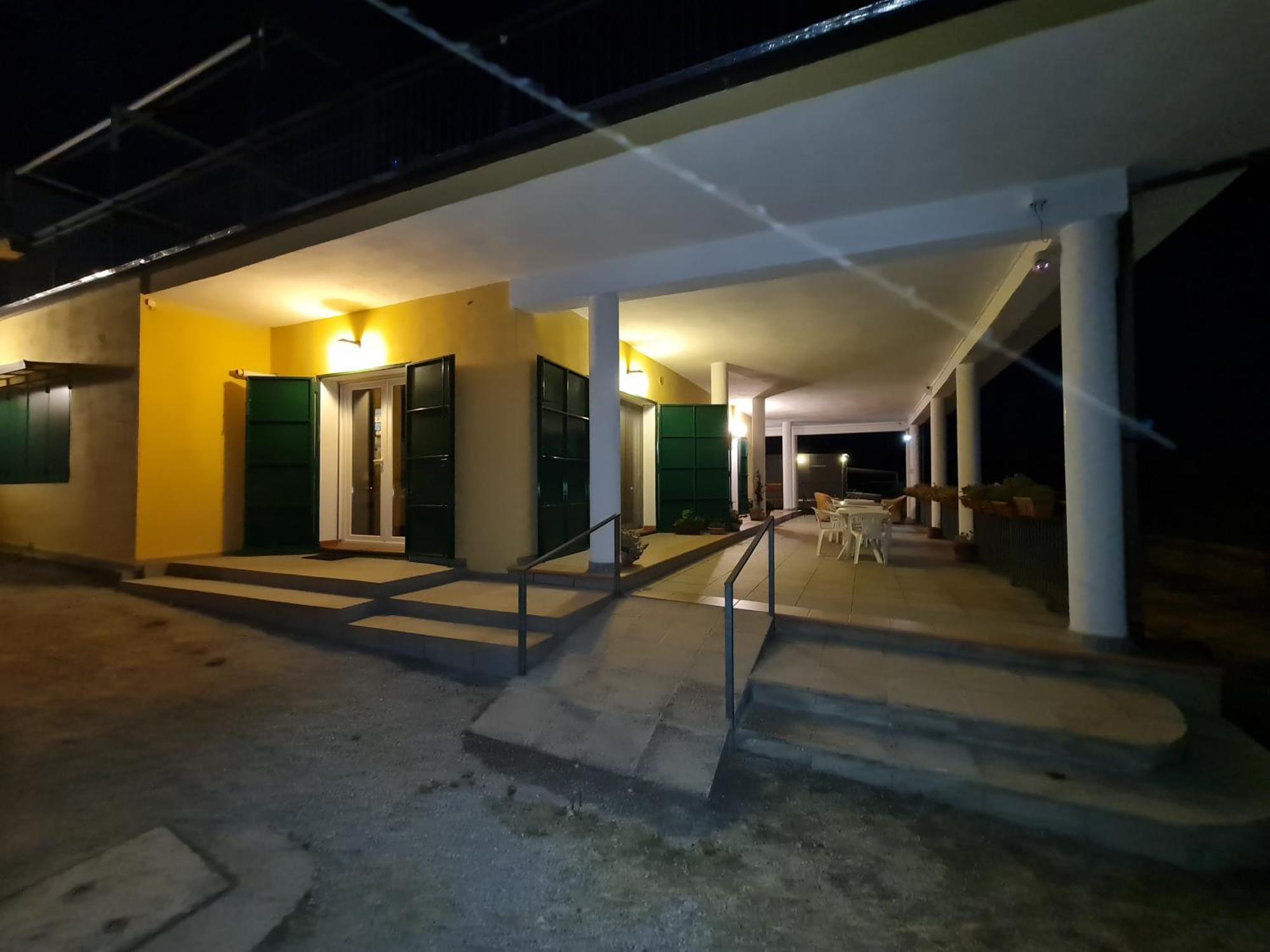 B&B La Petrosa Frascineto Bagian luar foto