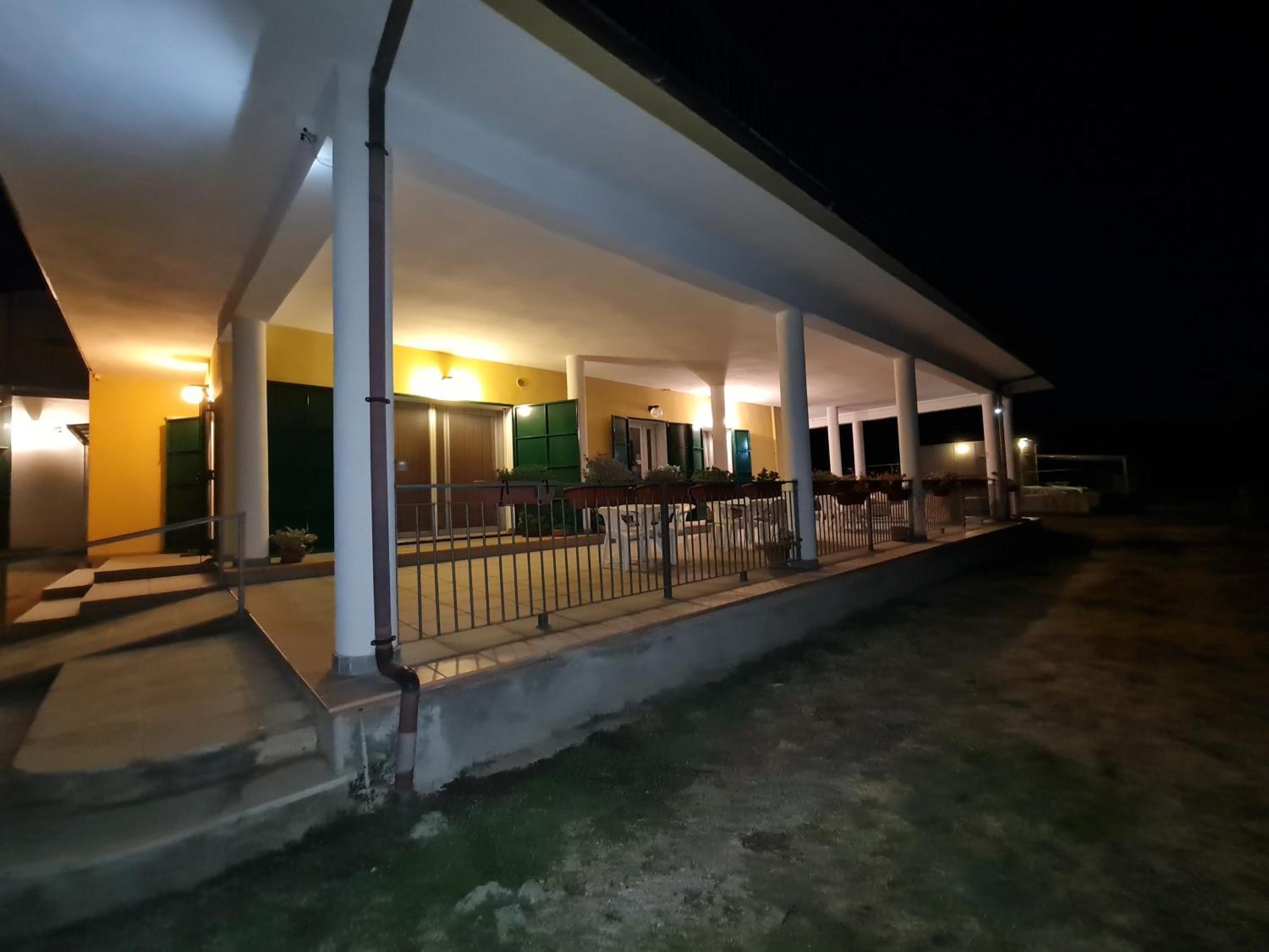B&B La Petrosa Frascineto Bagian luar foto